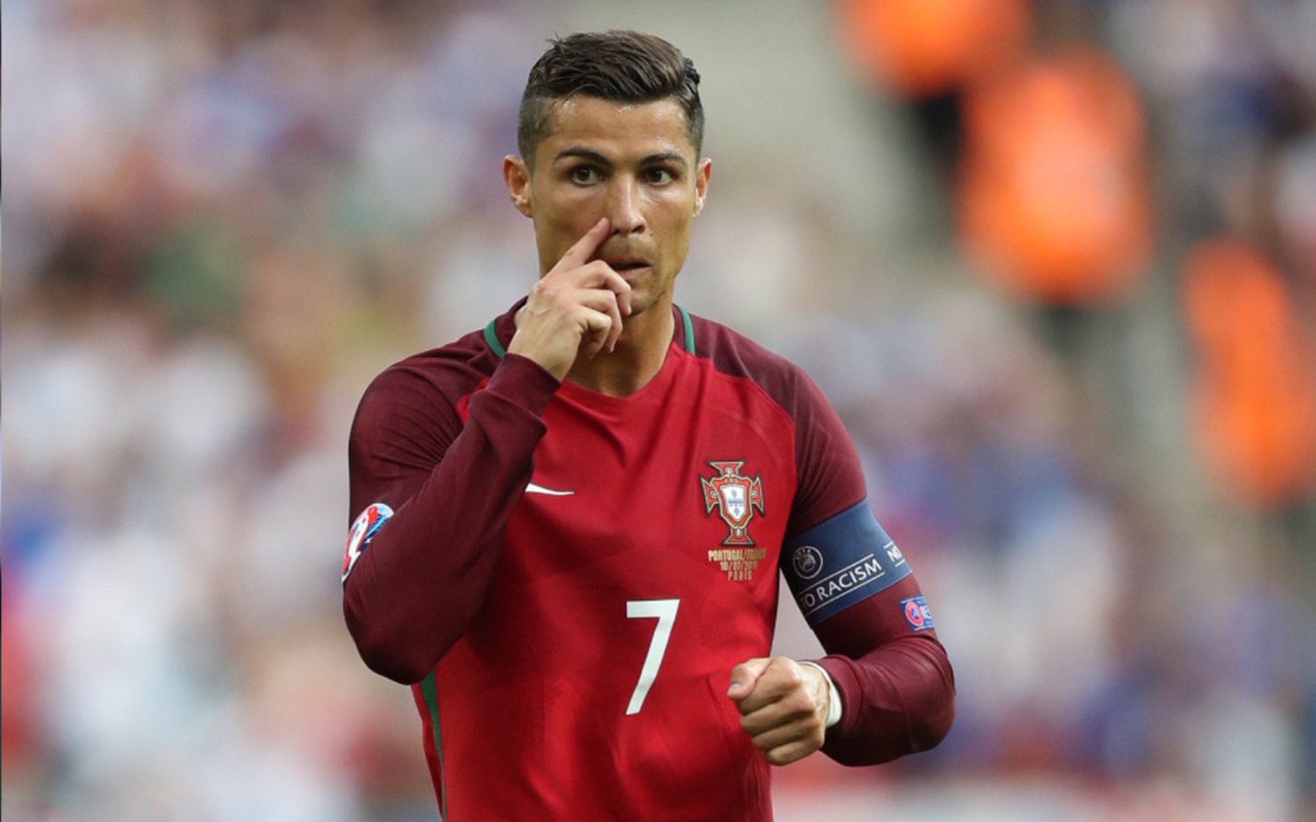 欧冠半决赛焦点战，老鹰强行终结热火，战术革命与意志的胜利