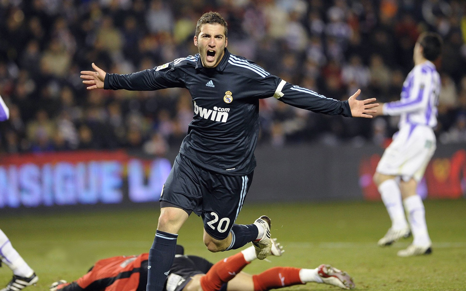 楚阿梅尼的沉默之舞，当NBA总决赛之夜被一个法国名字点燃